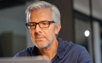 6 znakova da imate posla sa osobom koja iza maske ljubaznosti krije čisto zlo