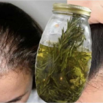 Zovu je “ŽIVA VODA”: Zaboravite skupe tretmane, ovo će zaustaviti opadanje kose i popraviti kosu – rezultati za 3 dana!