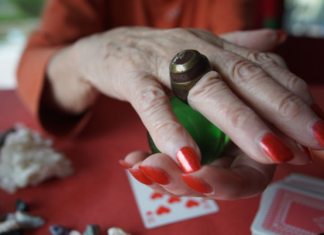 Horoskop za decembar po ciganskim kartama: Za jedan znak će ovo biti ključni mesec sa ogromnim životnim promenama