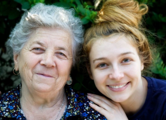 “Svekrva mi je dala listu od 5 sramnih pravila koja treba da ispoštujem: Kad sam pročitala poslednje, zaprepastila sam se”