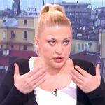 “Moji roditelji su sinu dali nasledstvo, pa nek im on nosi prezime, ja neću”: Naša voditeljka otkrila na koji način ju je porodica razočarala