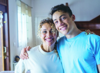 8 grešaka koje majka pravi, a zbog kojih će njena odrasla deca izgubiti poštovanje prema njoj