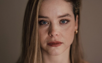 Dovezao je iz prodilišta, rekao “za mene je ovo previše”, okrenuo se i otišao: 6 godina sama odgajala 2 bolesna sina, od njega ni traga, a onda je stigla poruka