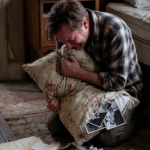 Hteo sam da bacim njenu staru košulju — A onda sam shvatio zašto me je ostavila