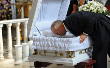 Posle sahrane voljene osobe odmah se iznose 4 stvari napolje: Narodno verovanje kaže da duša ne može da ode dok su one tu