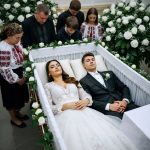 “Poginuli samo 30 minuta nakon venčanja: Šokantna istina koja je promenila njihov sudbonosni trenutak i zauvek preokrenula njihove živote!”😱😱😱