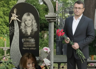 Udovac je pomogao skitnici. A nedelju dana kasnije ugledao ju je pored groba svoje žene, koja je poginula pre 20 godina. Kada joj je postavio samo JEDNO pitanje, pobeleo je…😲😲😲