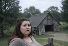 Potajno sam otišla u našu kuću na selu kako bih saznala šta moj muž tamo radi: kad sam otvorila vrata, obuzeo me pravi užas. 😨😨☹️😮