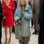 Pustio sam beskućnicu u moju galeriju, koju su većina ljudi ignorisali. Prišla je jednoj od slika i tiho rekla: „Ovo je moje.“