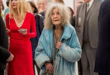 Pustio sam beskućnicu u moju galeriju, koju su većina ljudi ignorisali. Prišla je jednoj od slika i tiho rekla: „Ovo je moje.“