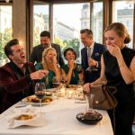 Tokom večere, moj muž je iznenada prasnuo u smijeh i rekao našim prijateljima da me niko drugi ne bi želio, pa me je iz sažaljenja izabrao za ženu. 🤯🤯🤯