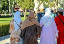 Provela sam 10 dana u Iraku i videla kako izgleda život porodičnih žena: Ovih 7 svetih pravila nijedna ne sme da prekrši