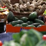 Lista „Prljavih 12“ za 2025: Koje voće i povrće zahtijeva dodatni oprez pri kupovini i pripremi