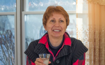 Maja je u đubretu pronašla HIV pozitivan test i svet joj se srušio: Posle 2 meseca vaspitačica je zove i kaže – dođite po bolesno dete