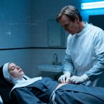 Doveli su tijelo časne sestre u mrtvačnicu, ali kada su počeli rezati njezin habit, pojavila se poruka: