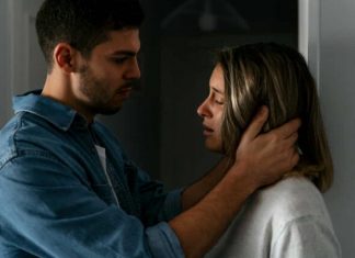 Ovo je prva stvar koju muškarac radi nakon što dođe kući od ljubavnice