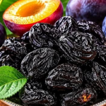 LIJENA CRIJEVA I SALO OKO STRUKA: Napitak koji momentalno izbacuje nečistoće iz tijela… RECEPT!