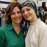 Predsjednica udruženja roditelja rekla je mojoj kćerki da ne prisustvuje ceremoniji dodjele diplome kako ne bi „pokvarila“ školske fotografije: Održala sam joj lekciju koju nikada neće zaboraviti