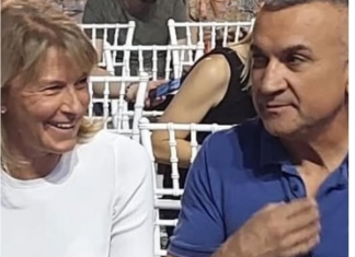 KAD TI JE SIN NOVAK ĐOKOVIĆ – U ovoj velelepnoj vili žive Dijana i Srđan: Unutra je čist glamur, a dvorište je kao iz bajke, pogledajte samo (foto)