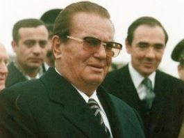 Šala je koštala papreno: Ovako je glasio vic o Titu zbog kojeg je 22-godišnja novinarka završila na Golom otoku - featured image