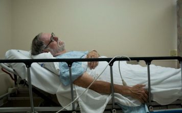 MUŠKARAC SE PROBUDIO I SHVATIO DA GA NEŠTO SVE VRIJEME GRIZE: Ubrzo preminuo u najgorim mukama MUŠKARAC SE PROBUDIO I SHVATIO DA GA NEŠTO SVE VRIJEME GRIZE: Ubrzo preminuo u najgorim mukama - featured image