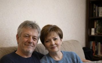 Upoznala sam muškarca od 59 godina i dozvolila mu da se useli kod mene — ali kada je moj sin zamolio da ostane nekoliko dana, on se usprotivio.