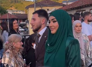 Maturantkinja iz Novog Pazara svojom haljinom podigla buru: Na prvi pogled zamotana deluje skromno, a kad pogledaju niže svi se zabezeknu