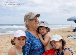 Na mom prvom odmoru uz ocean snaha mi je rekla da moram “zaraditi natrag” novac koji su potrošili na mene čuvajući njihovo troje djece — a onda je moj sin izabrao stranu