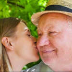 NESTAŠNI DEDA (75) IZ KOCELJEVE U ŠUPI SA SVASTIKOM (66), POSLE NJE PALA I SNAJKA (33)! Nacija zanemela od ŠOKA!
