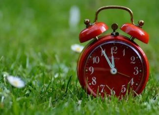 Sat pomjeramo najranije u posljednjih 11 godina: Evo kog datuma vraćamo kazaljke i spavamo duže