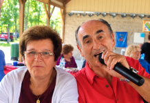 Pred 100 gostiju moj muž je uzeo mikrofon i objavio: „Moja majka više neće živjeti u staračkom domu, a moja žena mora VEČERAS napustiti našu spavaću sobu!“ Ono što sam uradila nekoliko minuta kasnije šokiralo je cijelu salu… 😨😭‼️